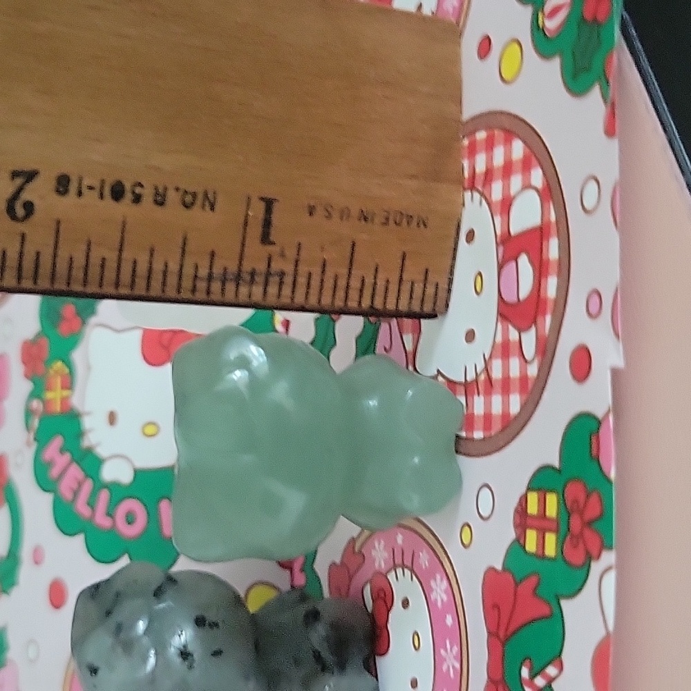 Hello kitty crystal 🔮 - Picture 5 of 5